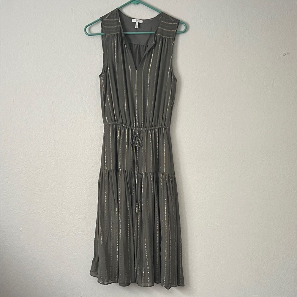 Like New! Joie Tiered Midi Dress Klea Olive/Gold Metallic-Striped Silk in Size S